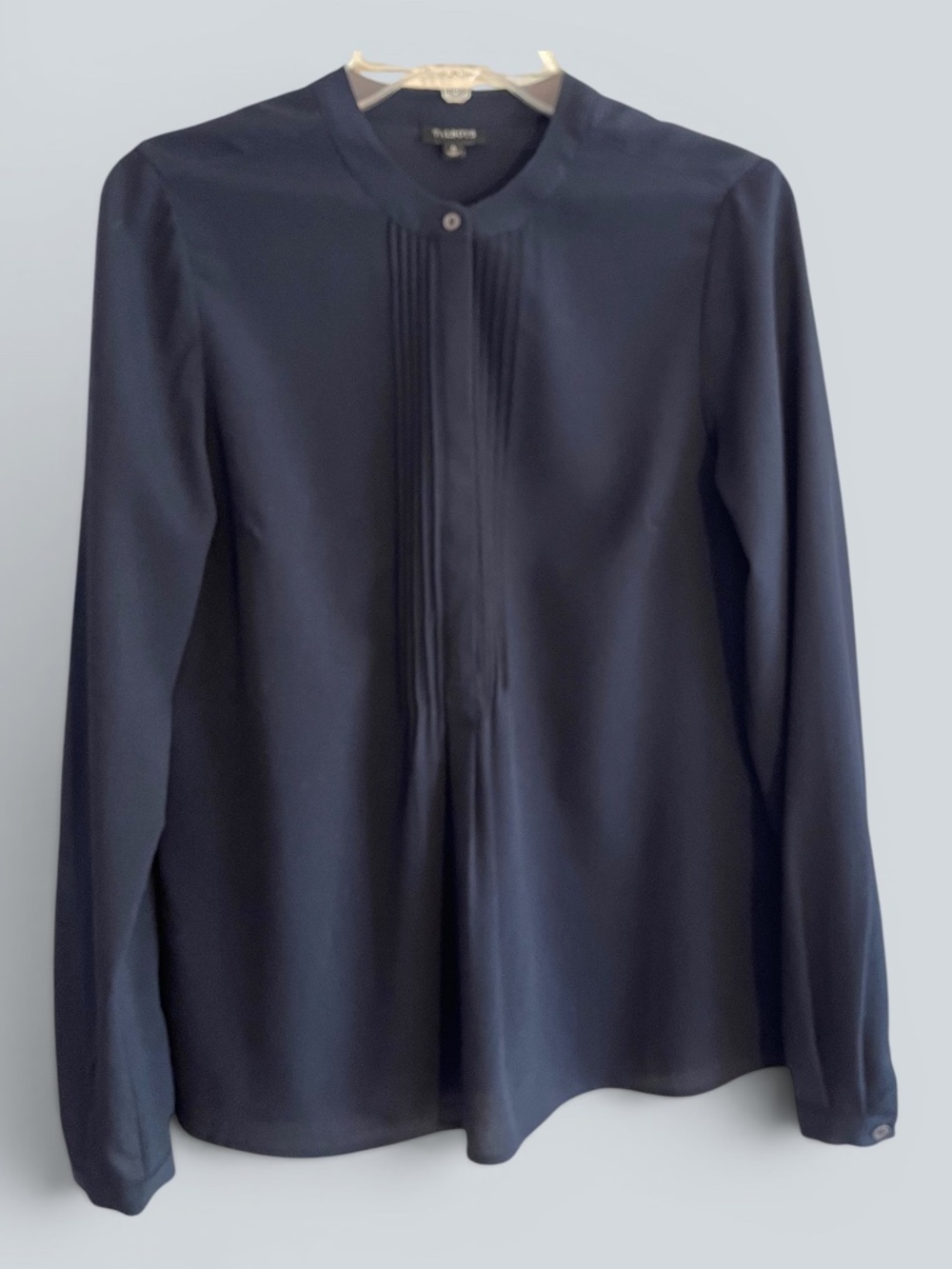 Talbots Black Pleat Front Hidden Placket Popover Dressy Blouse Size 6